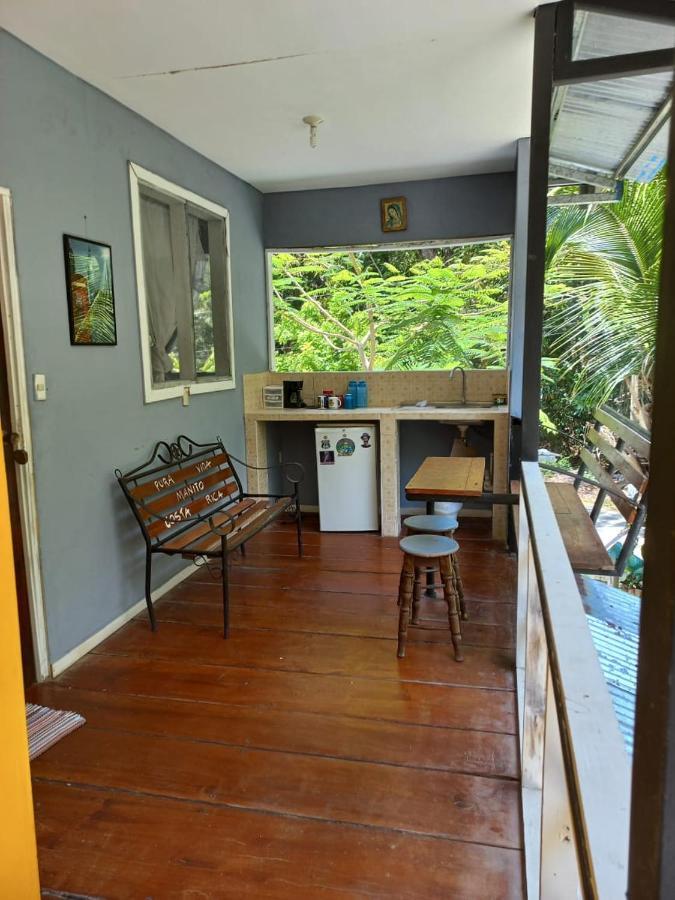 Donde Familia Manito Bed & Breakfast Paquera Exterior photo